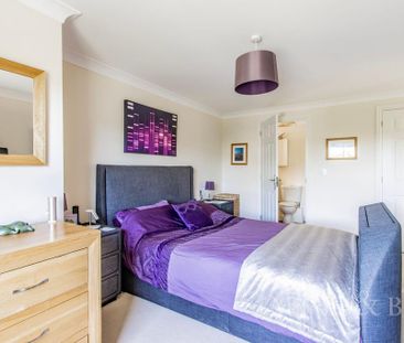 3 bedroom detached house to rent - Photo 4