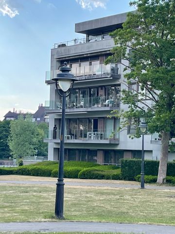 LUXE APPARTEMENT + zeer riant zongericht terras, dubbele garage & (wijn)kelder - Foto 3