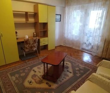 Centru apartament 55 mp, 2 camere, decomandat, de inchiriat, Hala C... - Photo 5