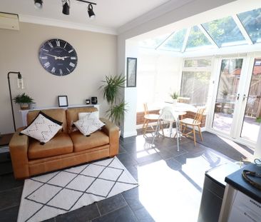 19 Hymers Close - Photo 4