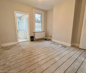 3 bedroom terraced bungalow to rent - Photo 3