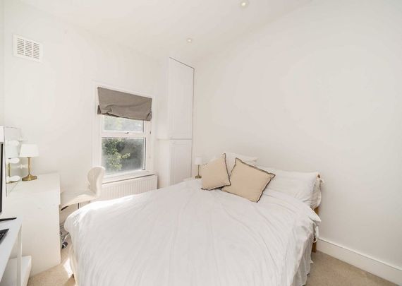 Earlsfield Road, SW18 3DF, London - Photo 1