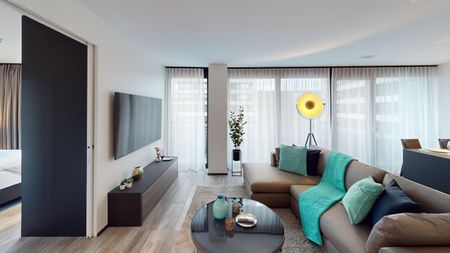 Wohnung mit Balkon – Mindestmietdauer 1 Monat - Photo 2