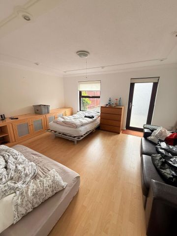 3 bedroom terraced house to rent - Photo 3