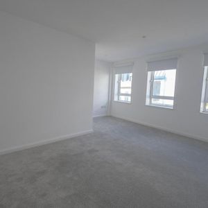 1 bedroom property to rent - Photo 2