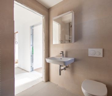 Grosszügige, renovierte 2.5 Zimmer-Wohnung mit Balkon - Photo 4