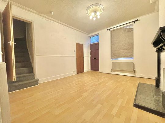 2 bedroom terraced house to rent - Photo 1