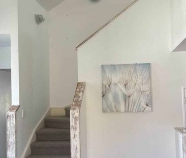 3 Bed 2 Bath Walk to Beach - Photo 4