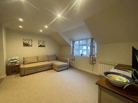 1 bedroom flat to rent - Photo 2