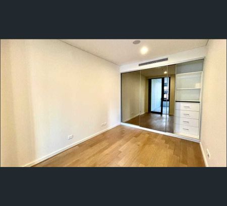411C/1 Muller Lane, Mascot, NSW 2020 - Photo 3