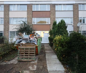 Studio Flat, Fawcett Estate London, SW15 - Photo 3