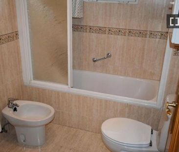 3 room luxury Flat for rent in Benidorm, Spain - Photo 4