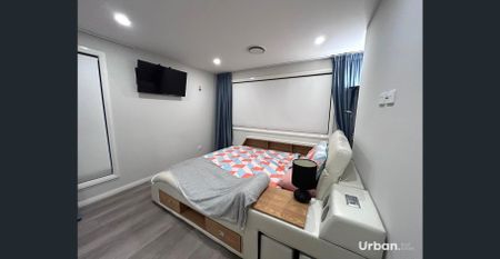 Beautifully Appointed With 8KW Solar System Installed - Photo 3