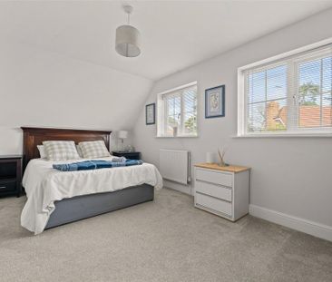 5 bedroom detached house to rent - Photo 4