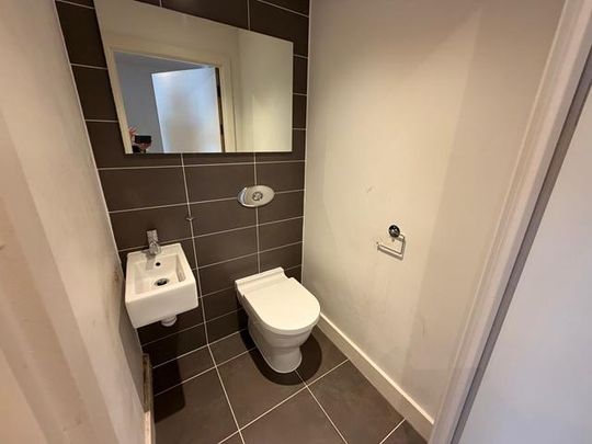 2 bedroom duplex to rent - Photo 1