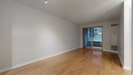For Lease - 250 Wellington Street Unit# 1030, Toronto, Ontario - Photo 3