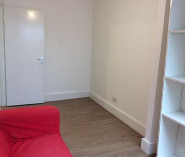 1 Bed Flat, Camberwell Church Street, SE5 - Photo 6