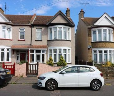 Oakhurst Road, Southend-on-sea, Essex, SS2 - Photo 1