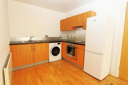 1 bedroom flat to rent - Photo 4