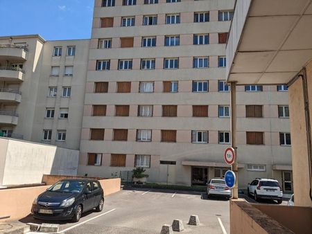 Location Appartement 2 pièces 41m² VILLEURBANNE 69100 - Photo 2