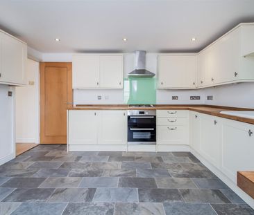 The Mead, Farmborough, Bath - Photo 5