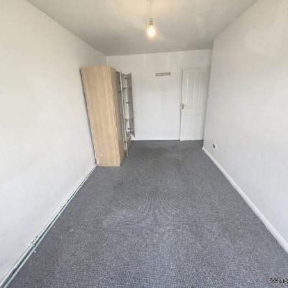 3 bedroom property to rent in Southall - Photo 1
