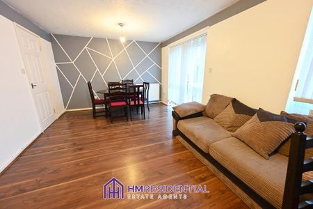 2 bedroom end of terrace house to rent - Photo 2