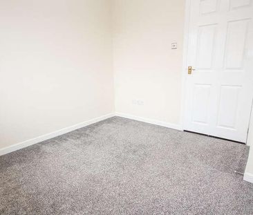 Barton Court, Fauldhouse, EH47 - Photo 4