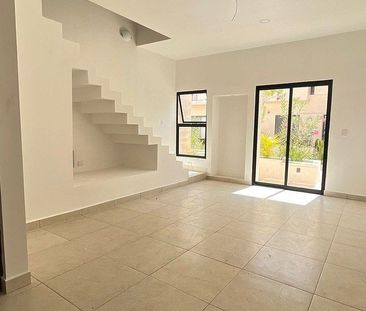 | Townhouse en renta en Temozón Norte con amenidades | - Photo 2