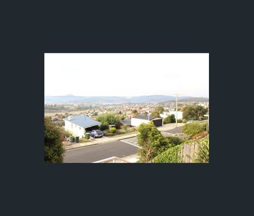 92 Doyle Avenue, Lenah Valley, Tas 7008 - Photo 5