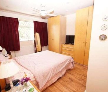 Leaholme Gardens, Slough, Berkshire, SL1 - Photo 6