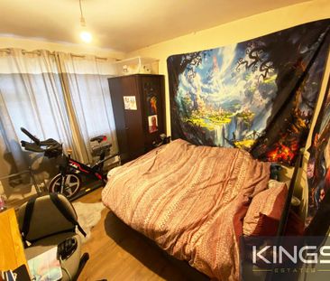 5 bedroom semi-detached house to rent - Photo 3