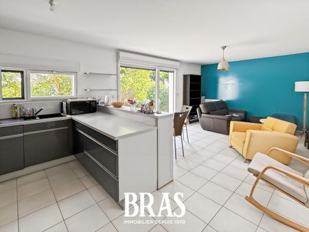 Location Maison 4 pièces 85m² NANTES 44300 - Photo 2
