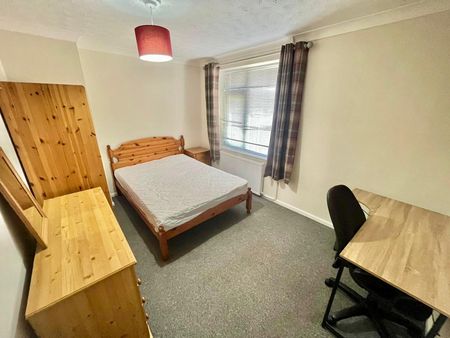 Peckover Road, Norwich - Photo 2