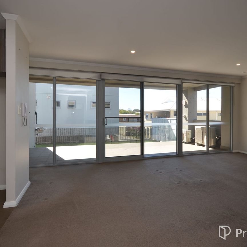 SECURE APARTMENT LIVING IN THE HEART OF THE EAST VICTORIA PARK CAFE STRIP - Photo 1
