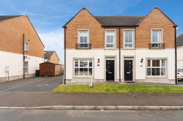 8 Rocklyn Drive, Donaghadee, BT21 0FP - Photo 1