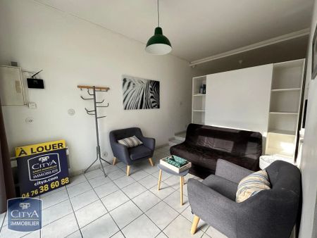 Appartement à louer 1 pièce 31.73m² - Photo 2