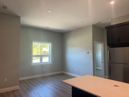 For Lease - 8 Main Street Unit# 4, East Luther Grand Valley, Ontario - Photo 2