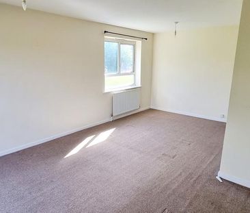 2 bedroom house of multiple occupation to rent - Photo 3