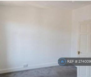 4 bedroom terraced house to rent - Photo 5