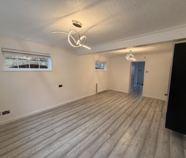 4 bedroom detached house to rent - Photo 3