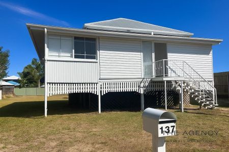 Two x1-Bedroom Units, Low-Maintenance & Central Location - Photo 4