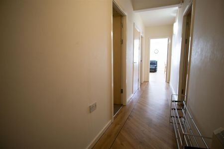 2 Bed Flat To Let on Centenary Mill, New Hall Lane, Preston - Photo 2