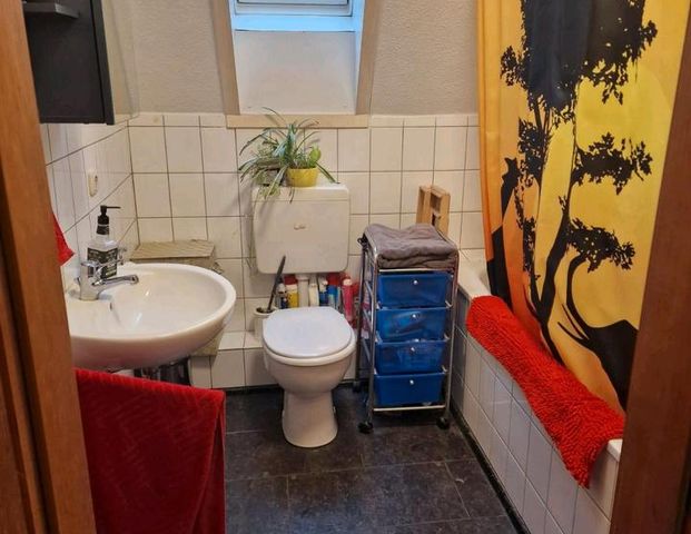 Wunderschöne Dachgeschosswohnung im Altbau - Foto 1