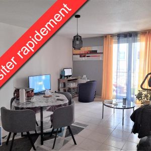 Location Appartement 4 pièces 74m² LONS LE SAUNIER 39000 - Photo 2