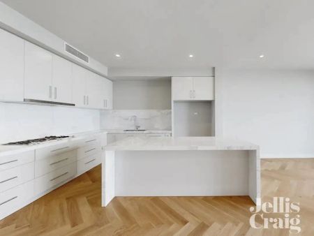 “A Rarity of Absolute Beachfront Living by Renowned Architect Nicholas Day” - Photo 4