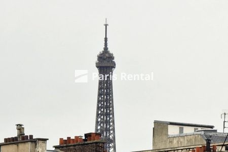 Appartement • Paris 7ème - Photo 5