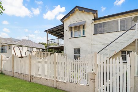 2/2 Bayliss St, Toowong - Photo 4