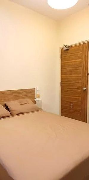 Jalan Senyum (D14), Apartment - For Rent - Photo 1