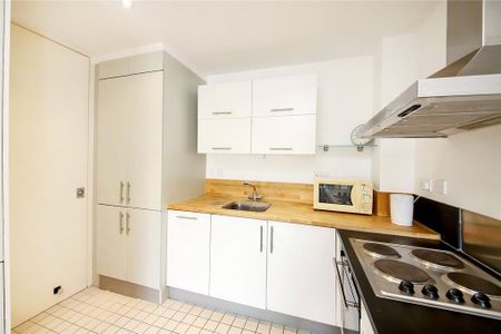 1 bedroom flat to rent - Photo 5